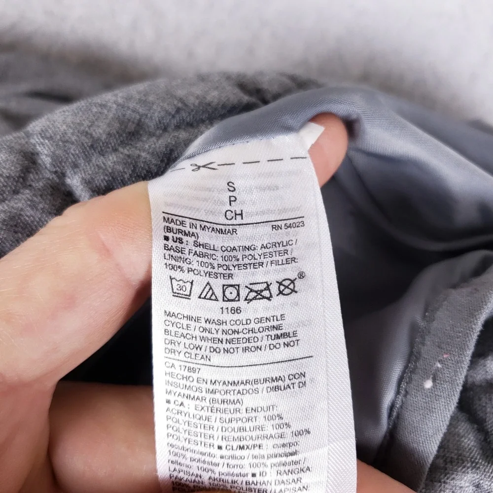 Old Navy Quilted Puffer Vest Women S Gray Full Zip Layering‎ Gorpcore